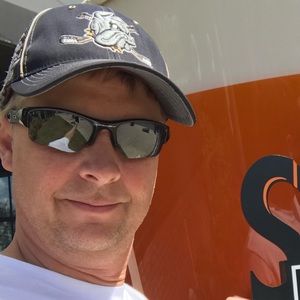 Meet your Posher, Steve